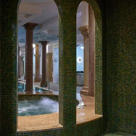 Hotell Andrassy Kuria & 5*