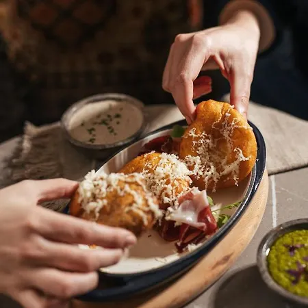 Andrassy Kuria & Hotel 5*