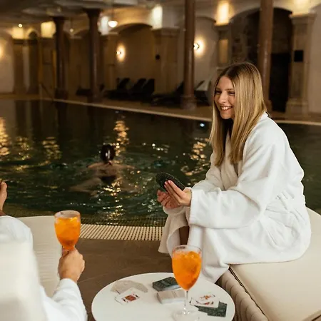 Hotel Andrassy Kuria &