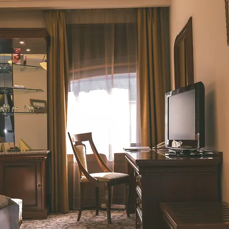 Andrassy Kuria & Hotel