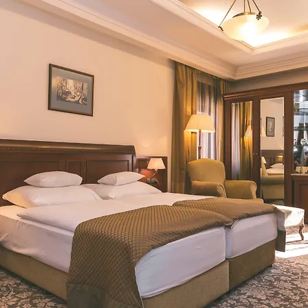 Andrassy Kuria & Tarcal