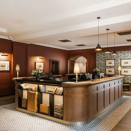 Hotel Andrassy Kuria & 5*