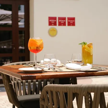 Hotel Andrassy Kuria & 5*