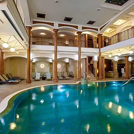 Hotell Andrassy Kuria & Tarcal