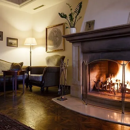 Hotell Andrassy Kuria & 5*