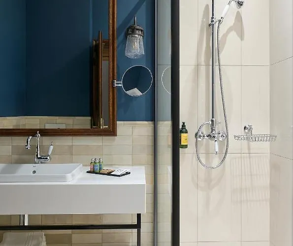 Hotell Andrassy Kuria & Tarcal