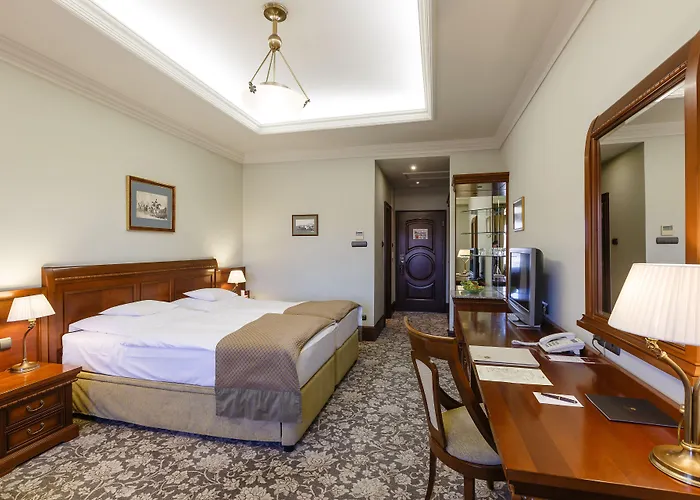 Andrassy Kuria & Tarcal